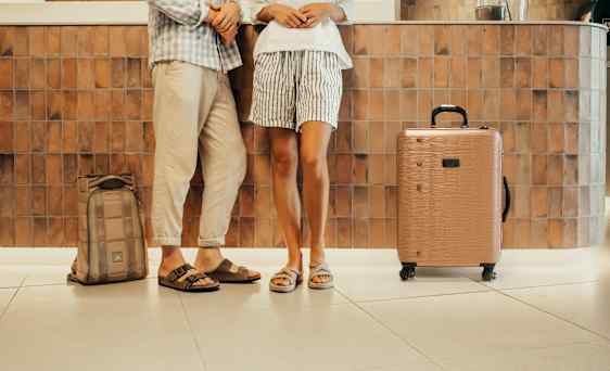 Lounge group and suitcase