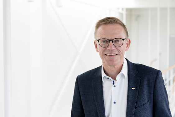 Bent Erlandsen - Financial Director Sunclass Airlines