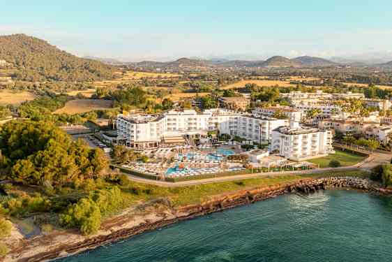 Sunwing Cala Bona Seafront