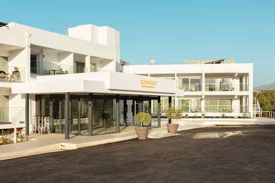 Sunwing makrigialos hotel entrence