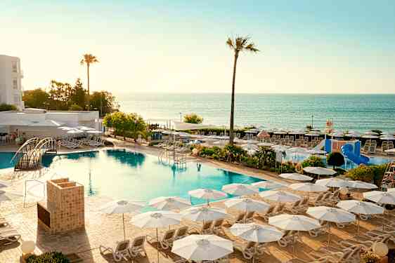 Sunwing Cala Bona Seafront